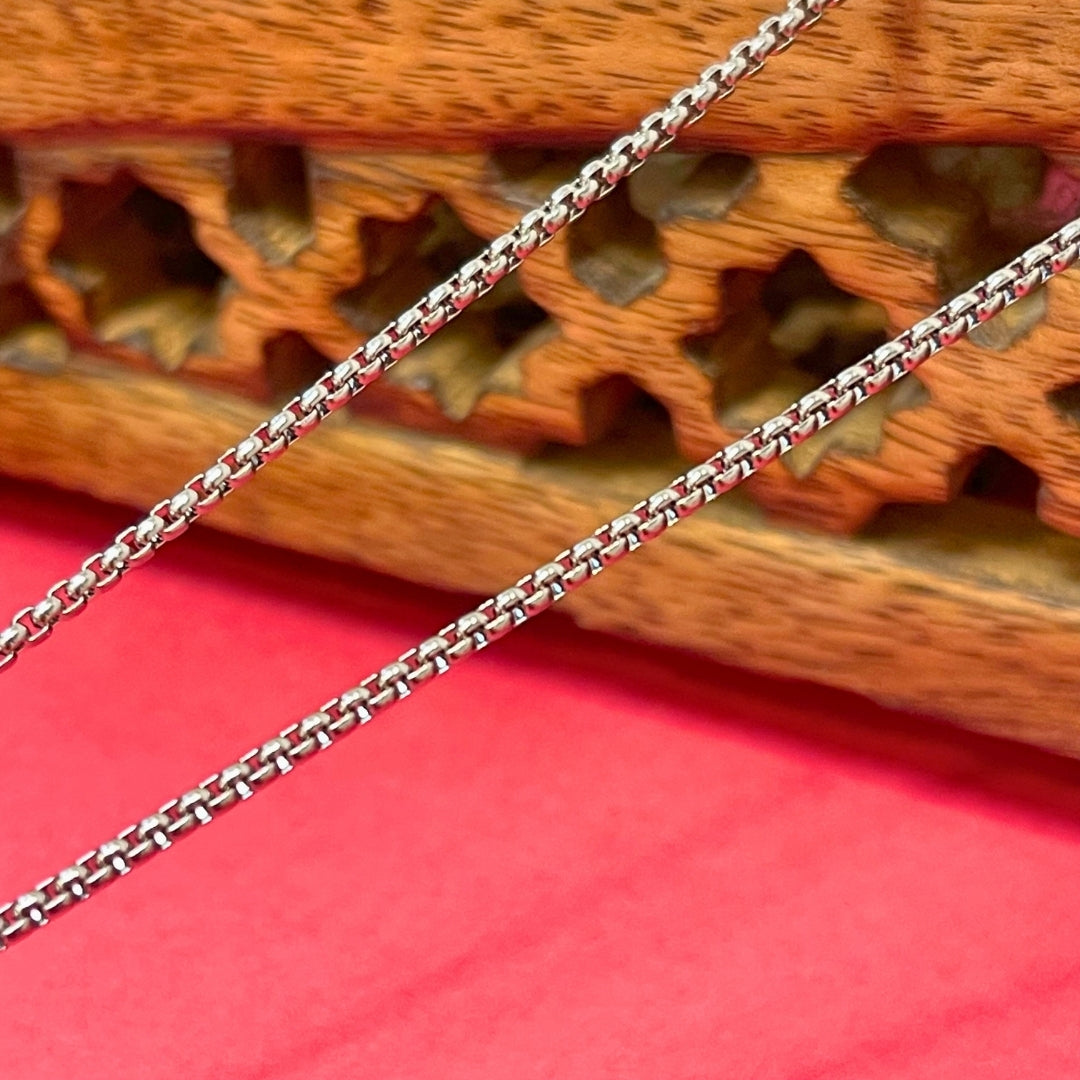 Ganesh Ji Locket with Chain - Free Rudraksha Bracelet