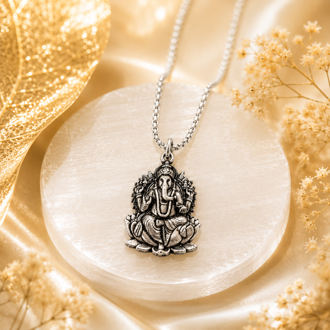 Ganesh Ji Locket with Chain
