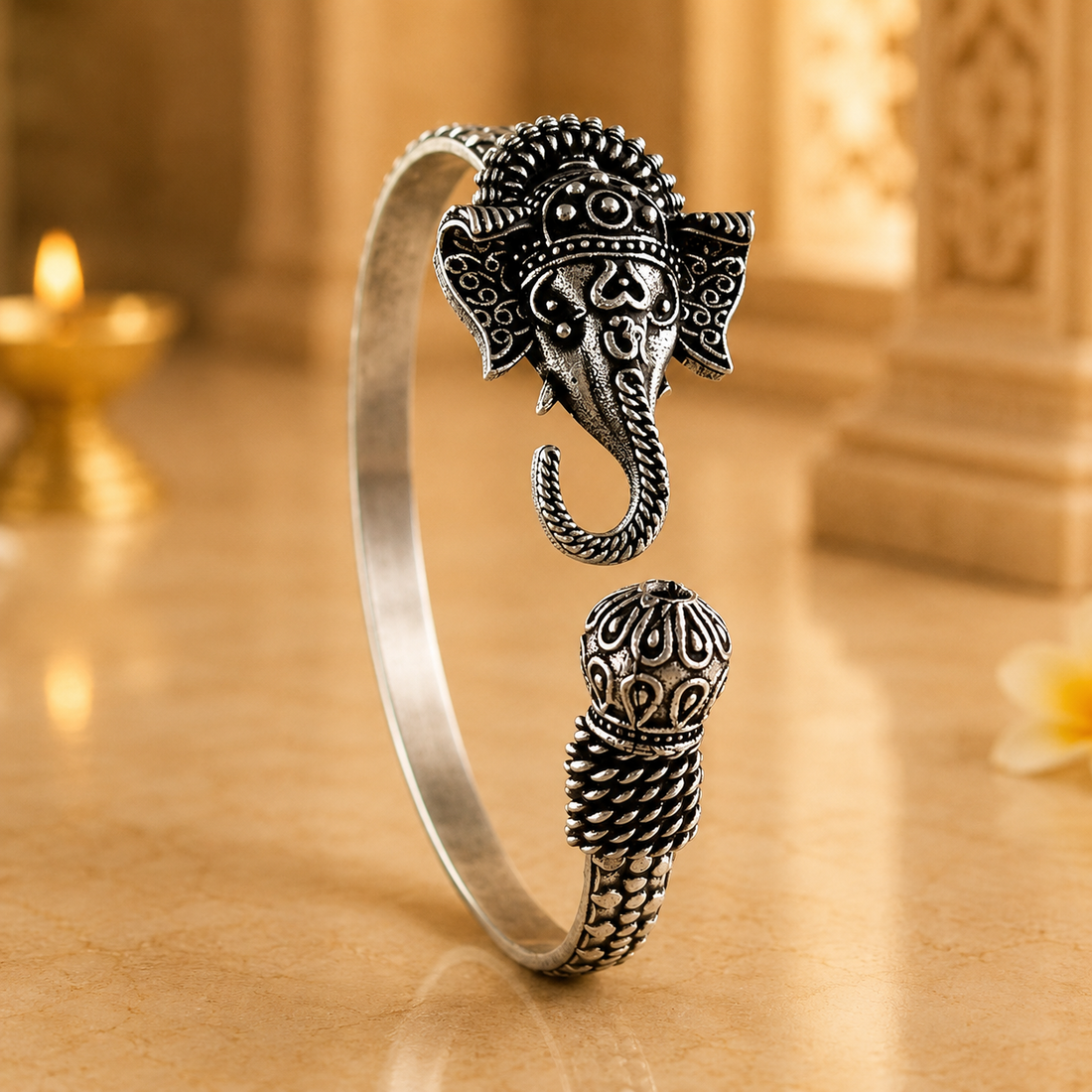 Ganpati Trident Kada