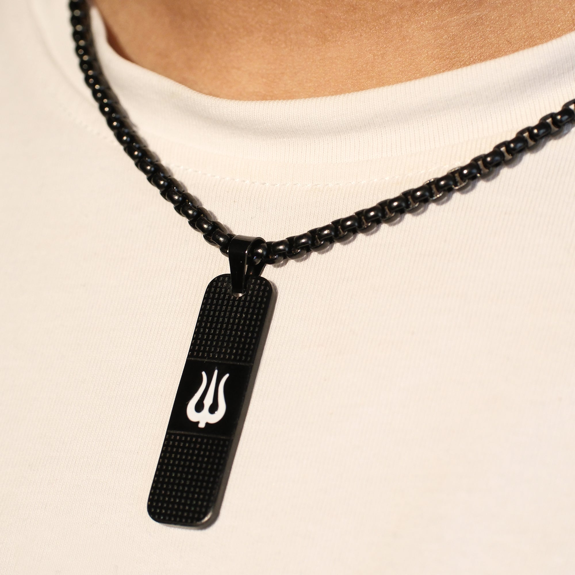 The Resilience Kada with Locket Combo - Black Titanium