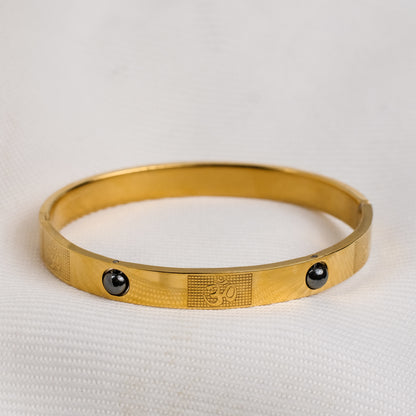 The Resilience Kada ( 18 K Gold Plated ) - Pyrite