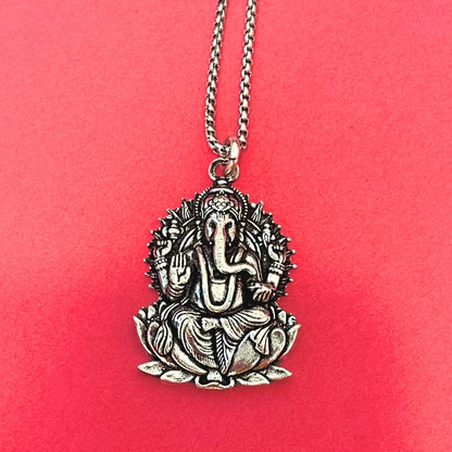 Ganesh Ji Locket with Chain - Free Rudraksha Bracelet