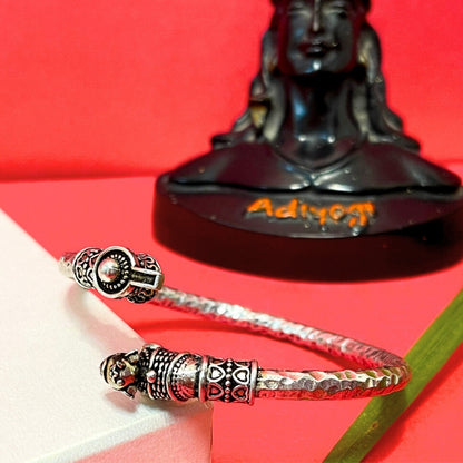 Shiv Nandi Kada (Remove all Obstacles) - Silver Plated - (𝐁𝐮𝐲𝟏 𝐆𝐞𝐭𝟏 𝐅𝐫𝐞𝐞)
